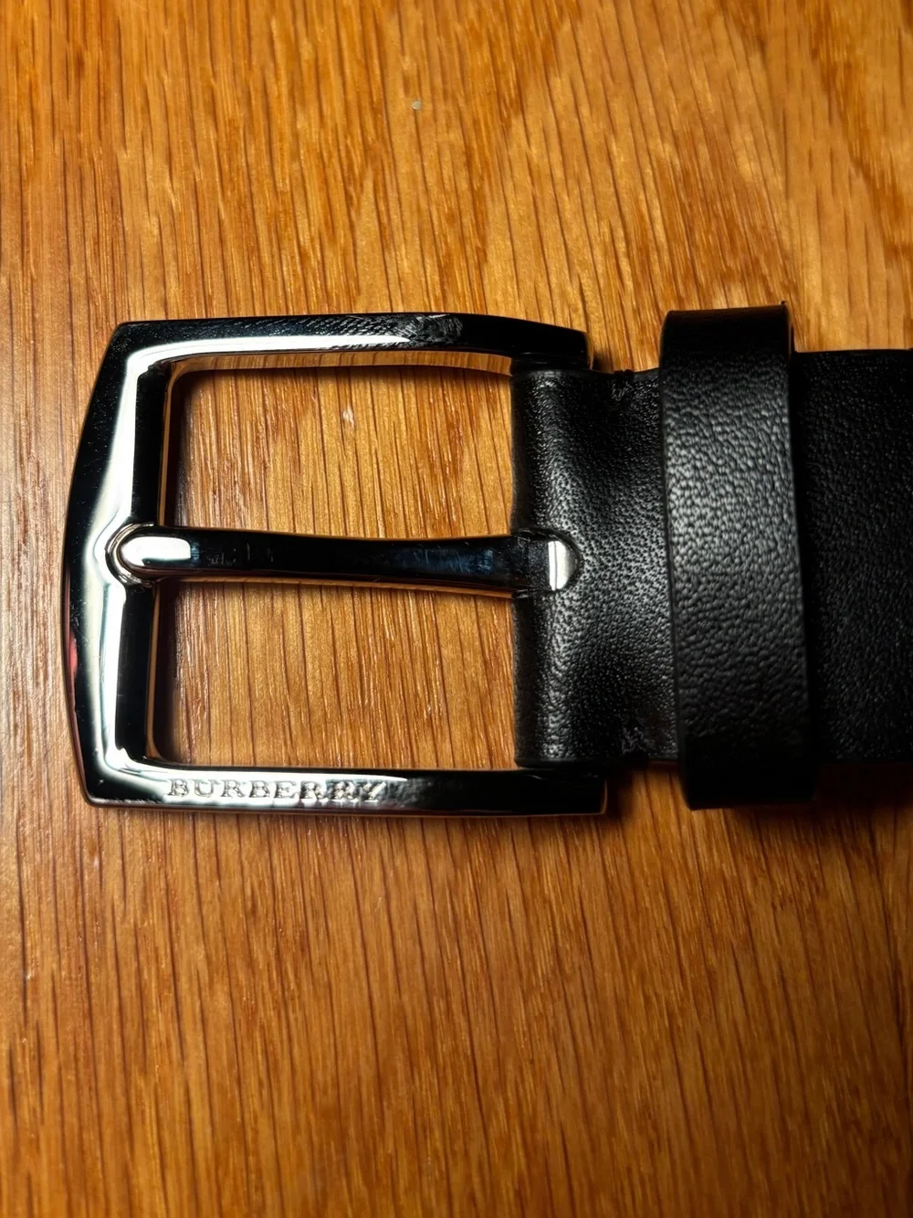 Burberry Kingdom Leather Belt